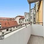 Premium With Balcony - Hospital Besta * Milano