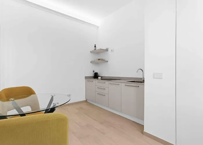 Premium With Balcony - Hospital Besta Lejlighed *